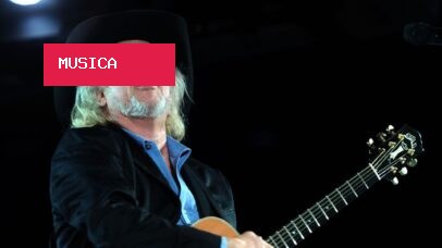John Anderson, membro do Hall da Fama da Música Country e dono de uma voz inconfundível, morre aos 71 anos