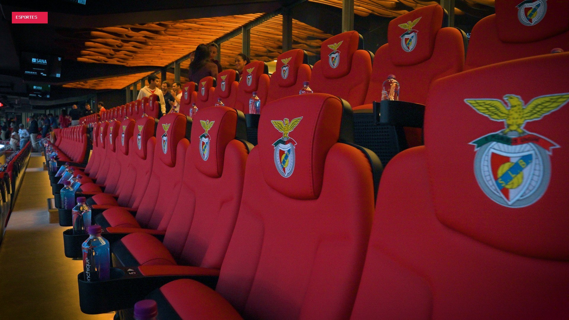 Benfica inaugura camarote de luxo com lugares a R$ 70 mil por temporada