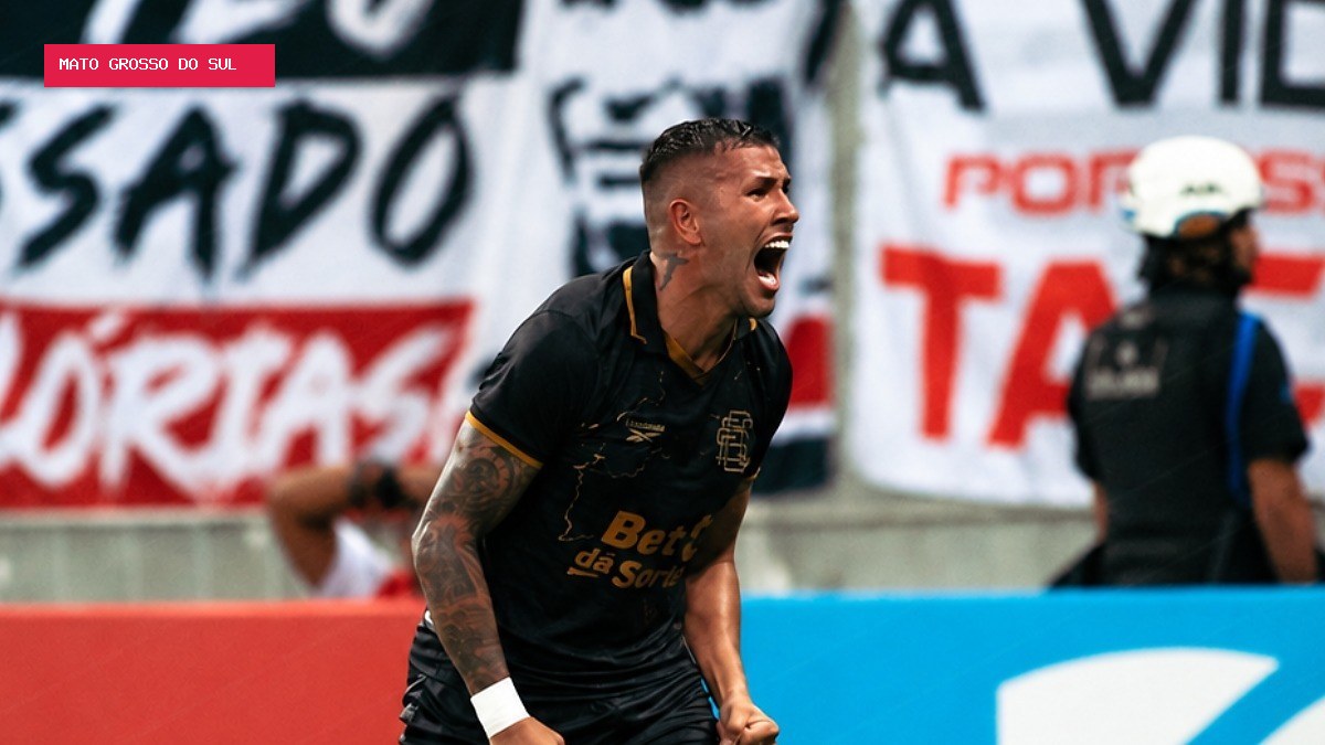 Santa Cruz empata com Maringá e garante acesso à Série B após nove anos
