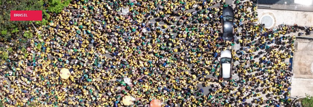 No ápice, ato de Flávio Bolsonaro na Paulista reúne 71,9 mil pessoas, segundo metodologia da USP